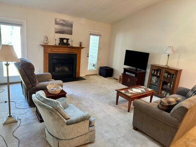 213 Hanover Ct unit 213, Delaware, OH 43015 - photo 4