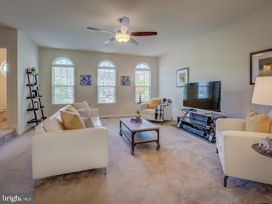 921 Hall Station Dr, Bowie, MD 20721 - photo 4