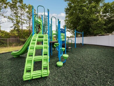 267 Mongoose Ln unit 267, North Fort Myers, FL 33917 - photo 6