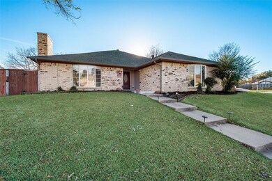 2028 Oakmeadow St, Bedford, TX 76021 - photo 4