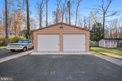 6015 Poplar Rd, Saint Leonard, MD 20685 - photo 3