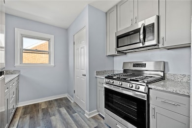 726 Upston St, McKeesport, PA 15133 - photo 4