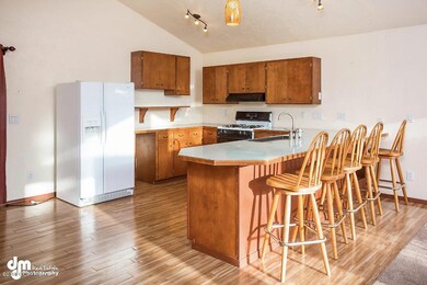 Kitchen_DMD_8754-SMALL