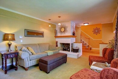 276 Sterling Dr, Oregon, WI 53575 - photo 4