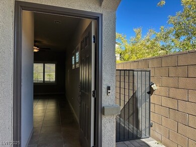 10962 Bristol Park Ave, Las Vegas, NV 89166 - photo 5