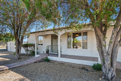 2647 E Whitton Ave, Phoenix, AZ 85016 - photo 5