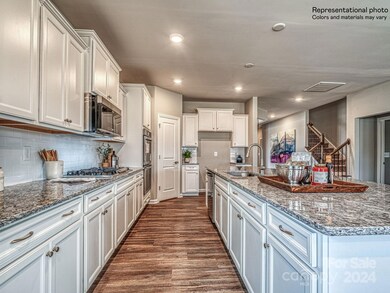 3001 Findley Rd unit BF6 192, Statesville, NC 28625 - photo 2