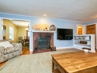 98 Cambridge Rd, Woburn, MA 01801 - photo 2