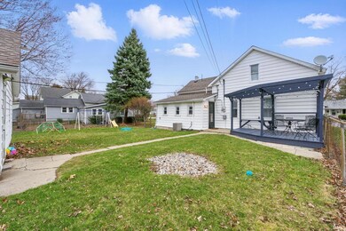 701 N Main St, Churubusco, IN 46723 - photo 2