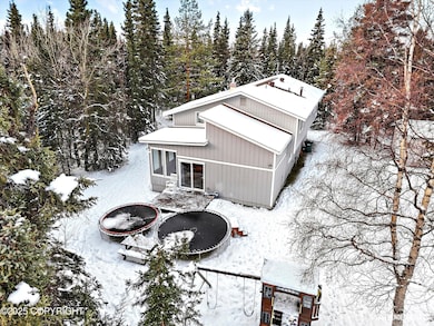 9501 Brien St, Anchorage, AK 99507 - photo 2