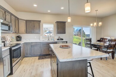 418 Peterson Trail, Oregon, WI 53575 - photo 7