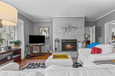 46 Chastellux Ave unit M8, Newport, RI 02840 - photo 4