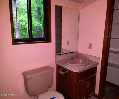 16 Pheasant Run, Bushkill, PA 18324 - photo 7