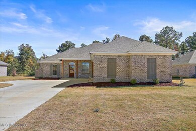 01-139 Richmond Way