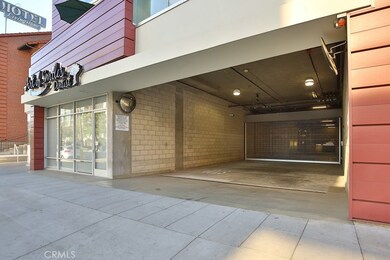 133 S Los Robles Ave unit 507, Pasadena, CA 91101 - photo 2