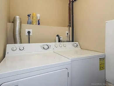 14 Haviland St, Norwalk, CT 06854 - photo 6