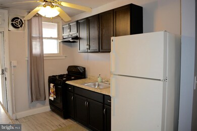 4002 Cranston Ave, Baltimore, MD 21229 - photo 6