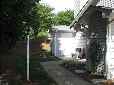 walkway to front porch