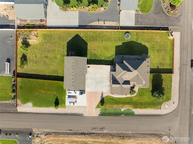 527 Road I 6 NE, Moses Lake, WA 98837 - photo 3