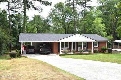 1123 Newport Rd, Macon, GA 31210 - photo 3