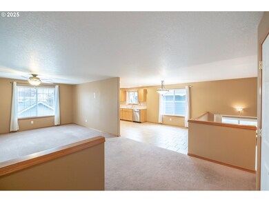 3419 Knoll Dr, Newberg, OR 97132 - photo 5