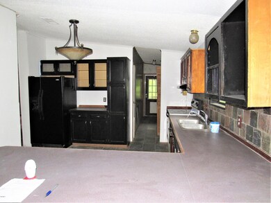 KITCHEN VIEW 1