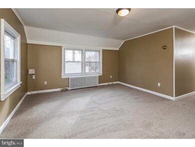 134 Clinton St unit 2ND FLOOR APARTMENT, Hightstown, NJ 08520 - photo 5