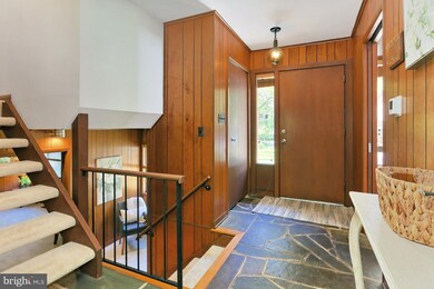 11302 Fieldstone Ln, Reston, VA 20191 - photo 6