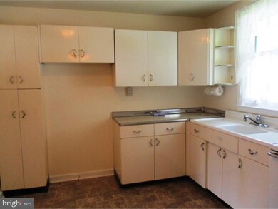 905 Foulk Rd, Wilmington, DE 19803 - photo 7