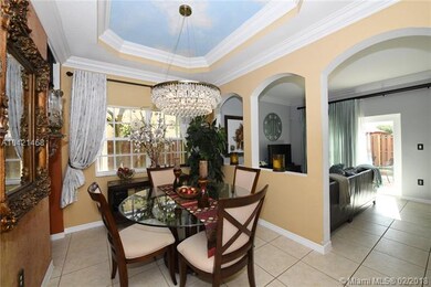 FORMAL DINING ROOM (CHANDELIER NOT INCLUDED)