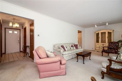 7211 Forest Ct, Windsor Heights, IA 50324 - photo 7