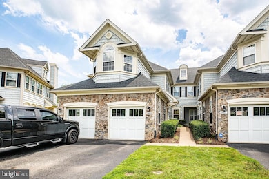 13921 Gullane Dr, Woodbridge, VA 22191 - photo 2