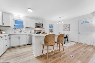 536 Cherokee Dr, Morgantown, WV 26508 - photo 4