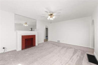 1815 E 36th St, Lorain, OH 44055 - photo 3