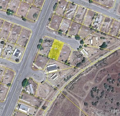 8604 Paintbrush Ct, Weldon, CA 93240 - photo 5