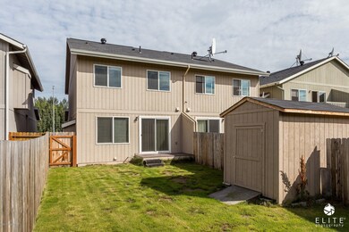 2438E52ndAve(3of17)