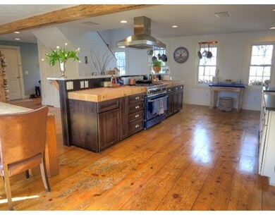 55 Concord St, Holliston, MA 01746 - photo 3