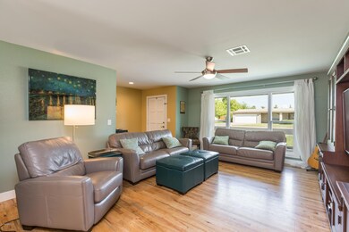 4) FORMAL LIVING