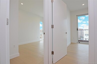 150-02 Northern Blvd unit 4G, Flushing, NY 11354 - photo 7