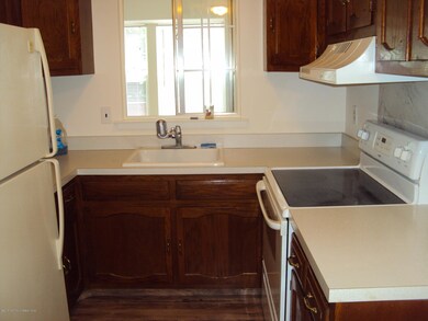 37E Canton Dr unit B, Whiting, NJ 08759 - photo 5