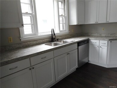 New kitchen cabinets and counters