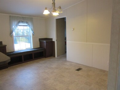 15 S Main St, Seabrook, NH 03874 - photo 2