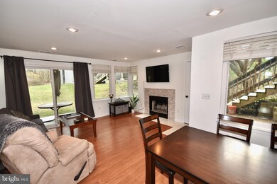 11719 Summerchase Cir unit 1719-C, Reston, VA 20194 - photo 3