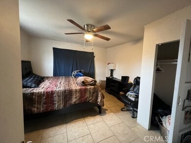 16541 E St, Victorville, CA 92395 - photo 4