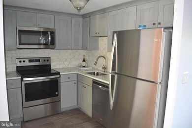 8613 Village Way unit 1B, Alexandria, VA 22309 - photo 7