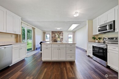 22511 38th Ave NW, Stanwood, WA 98292 - photo 7