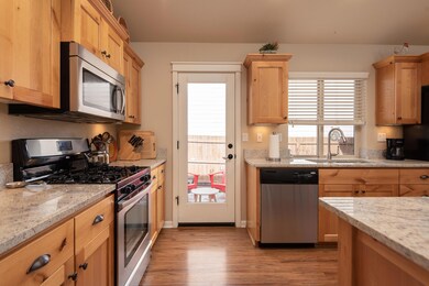 20274 Badger Rd, Bend, OR 97702 - photo 6