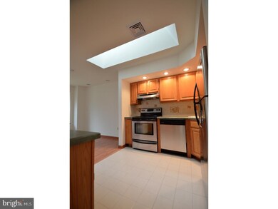 139 Chalkboard Ct unit 139, Moorestown, NJ 08057 - photo 7