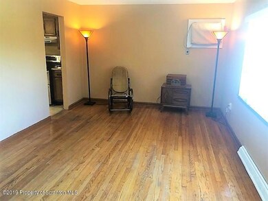 3719 Lydon Ln, Moosic, PA 18507 - photo 4