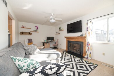258 Dunbarton Ct-13